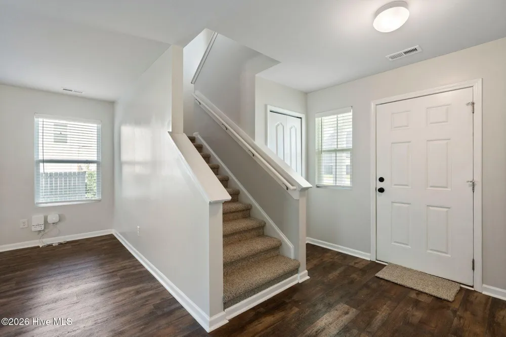 1102 Farmhouse Lane Jacksonville, NC 28546