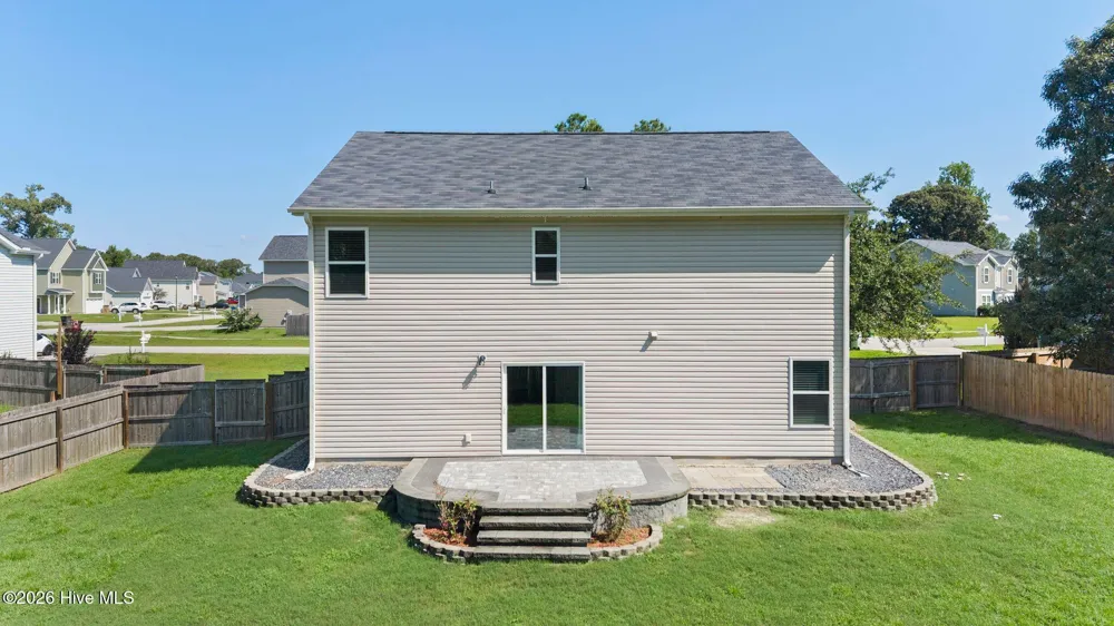 1102 Farmhouse Lane Jacksonville, NC 28546