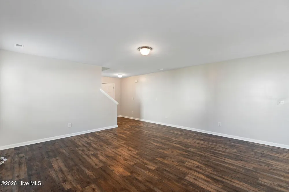 1102 Farmhouse Lane Jacksonville, NC 28546