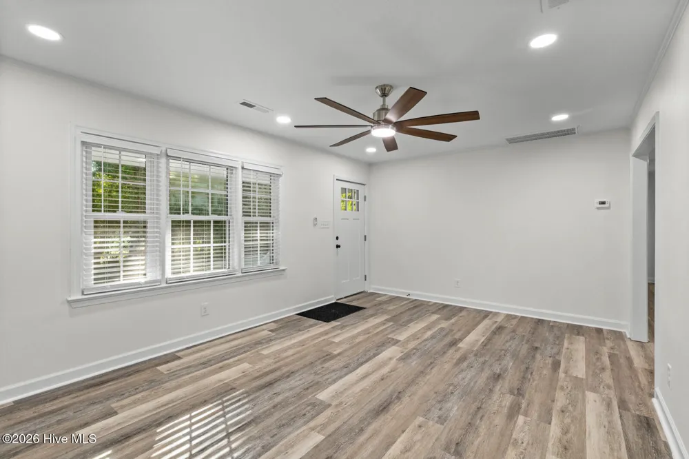110 Boulder Lane Jacksonville, NC 28540