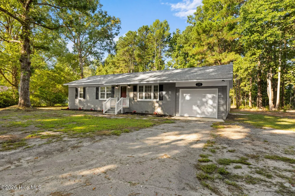 110 Boulder Lane Jacksonville, NC 28540