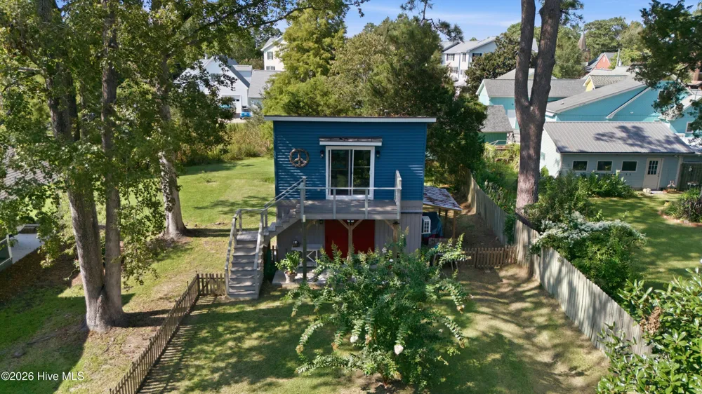 619 First Avenue Oriental, NC 28571