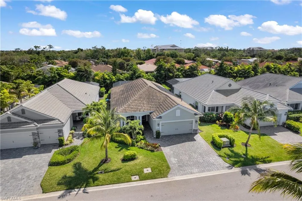 19763 Coconut Harbor Circle Fort Myers, FL 33908