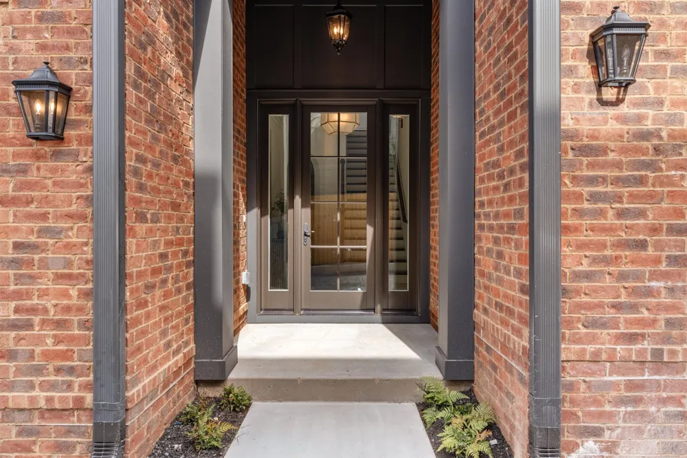 1208B Hawkins St Nashville, TN 37203