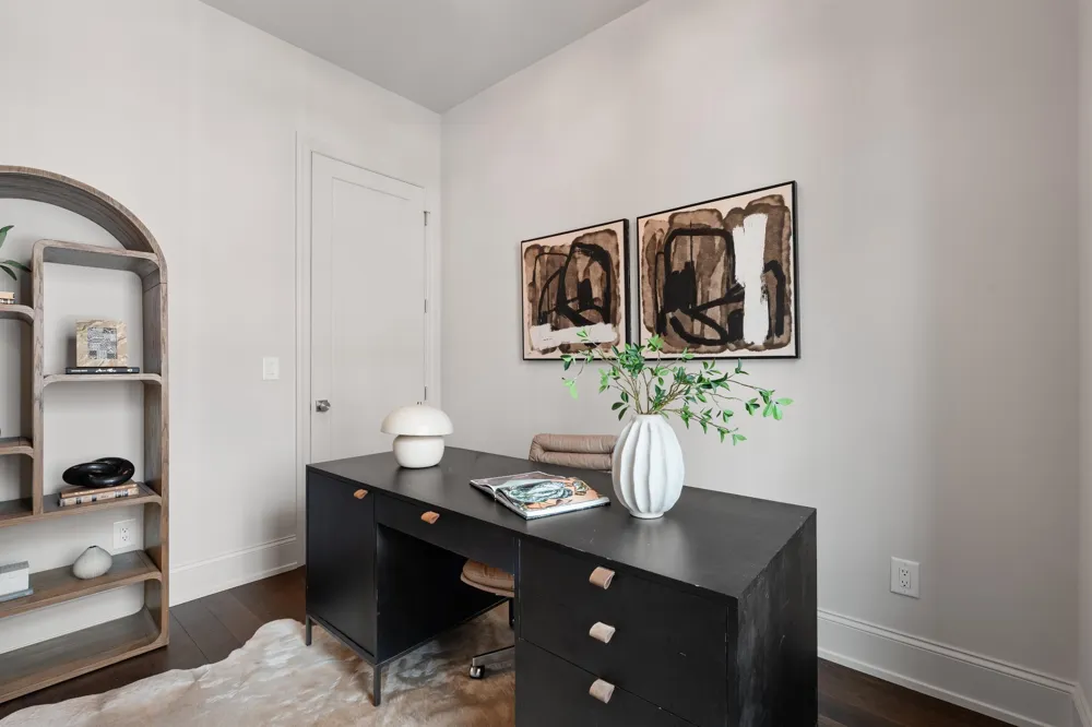1208B Hawkins St Nashville, TN 37203