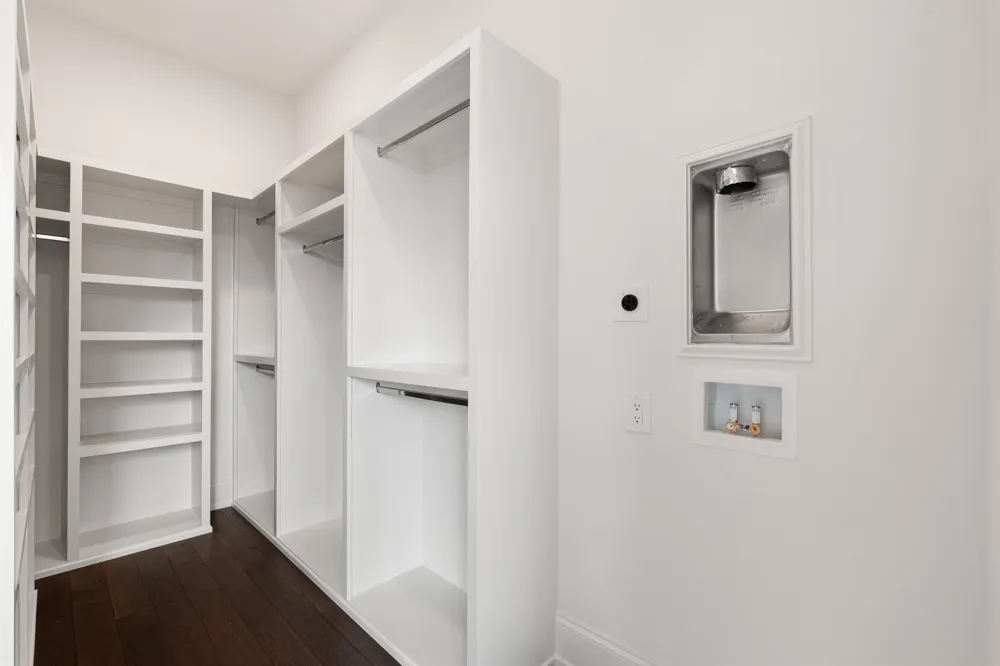 1208B Hawkins St Nashville, TN 37203
