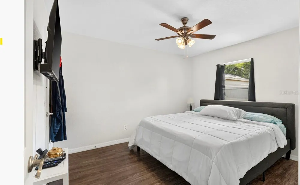 125 HERBERT STREET Auburndale, FL 33823