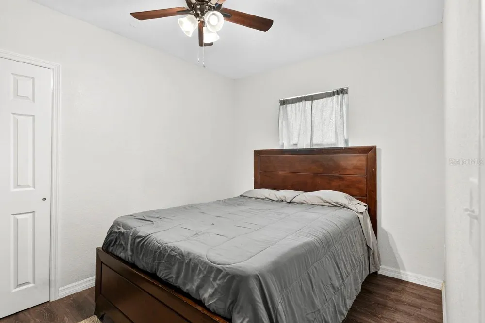 125 HERBERT STREET Auburndale, FL 33823