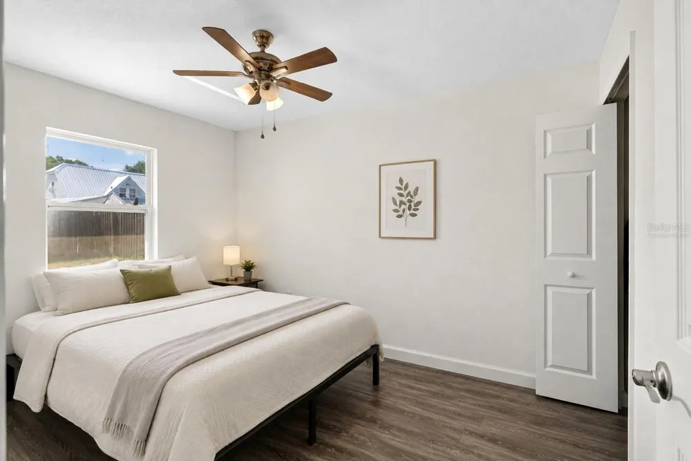 125 HERBERT STREET Auburndale, FL 33823