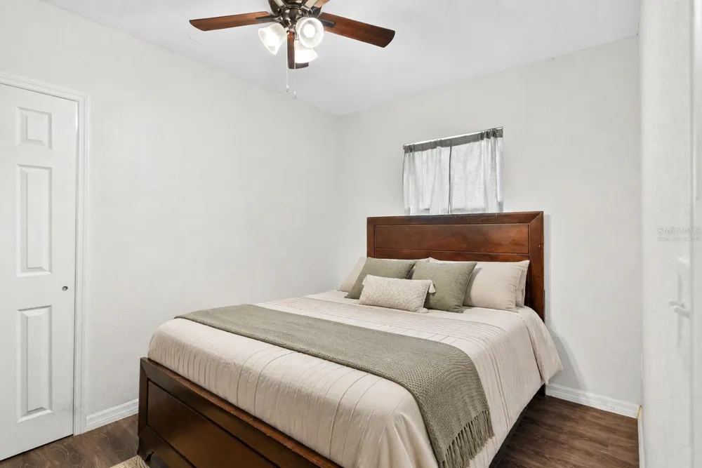 125 HERBERT STREET Auburndale, FL 33823