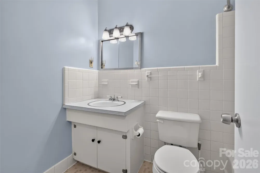 7 Mountainbrook Road Asheville, NC 28805