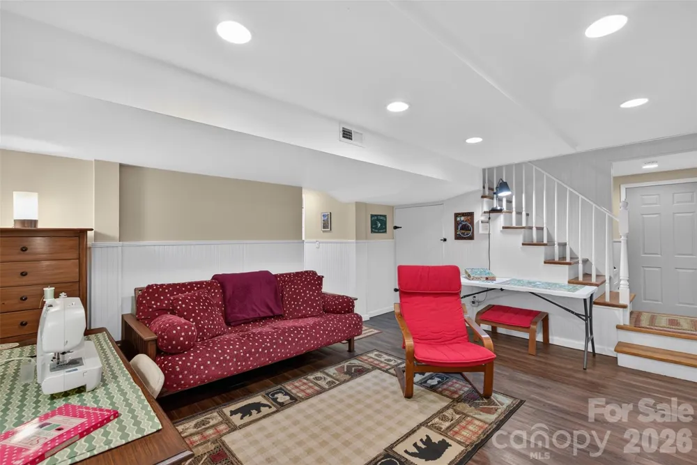 7 Mountainbrook Road Asheville, NC 28805