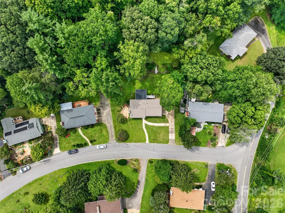 7 Mountainbrook Road Asheville, NC 28805