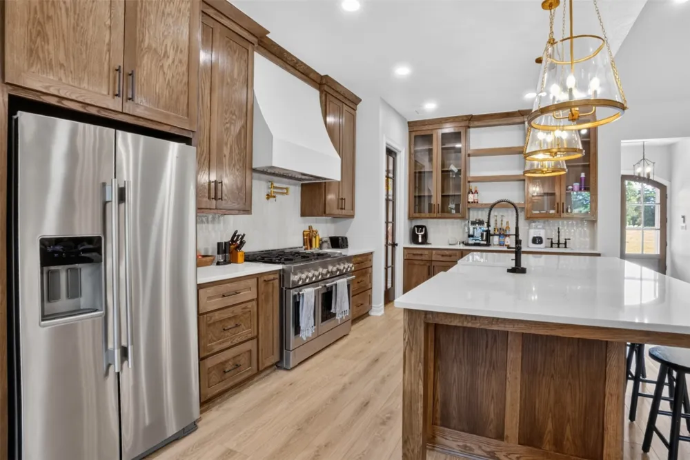 2388 Lansing Switch Road Longview, TX 75602