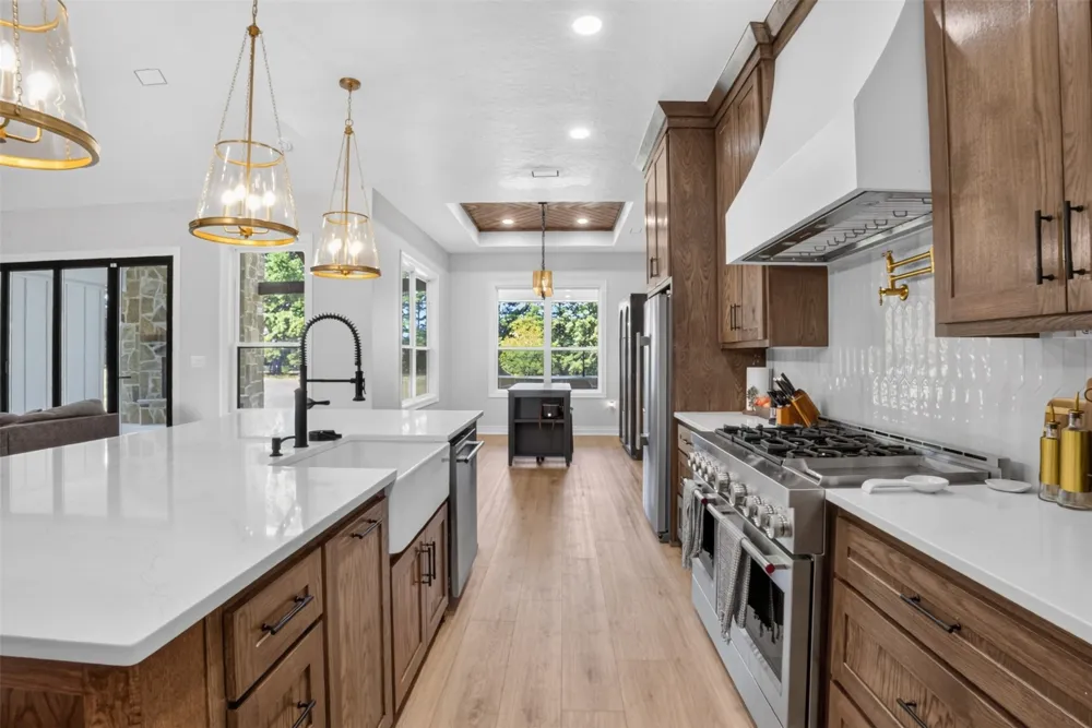 2388 Lansing Switch Road Longview, TX 75602