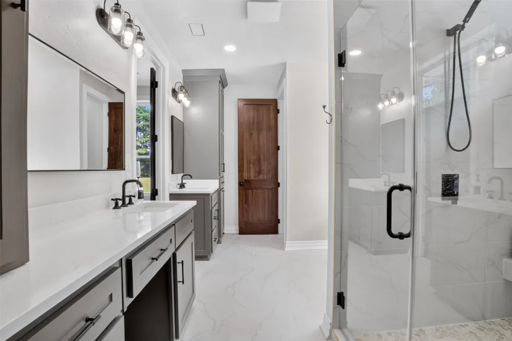 2388 Lansing Switch Road Longview, TX 75602