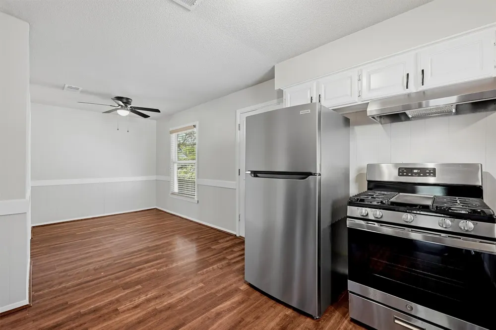 1006 W Texas Street Denison, TX 75020