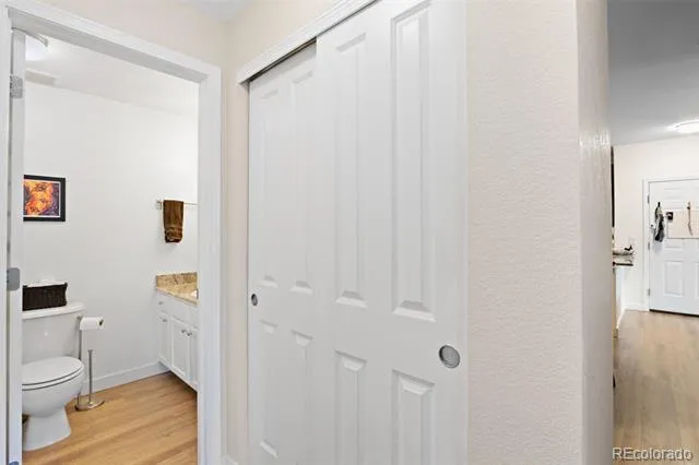 10052 W Ute Place #206 Littleton, CO 80127