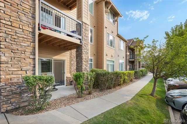10052 W Ute Place #206 Littleton, CO 80127