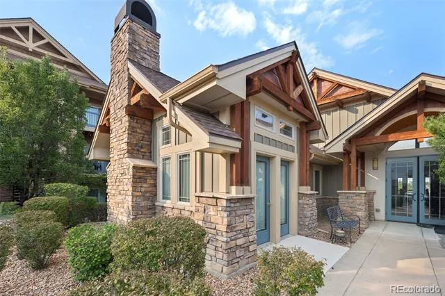 10052 W Ute Place #206 Littleton, CO 80127