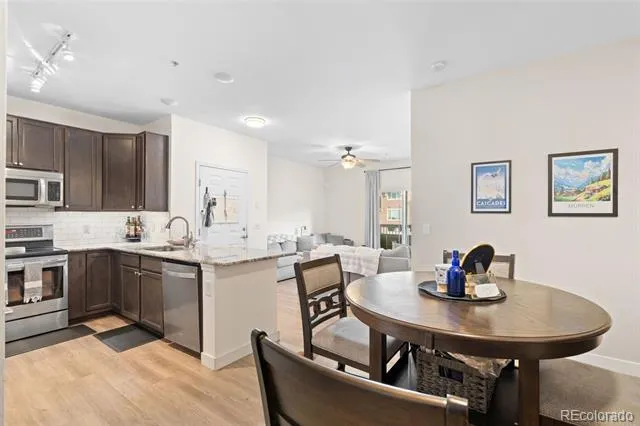 10052 W Ute Place #206 Littleton, CO 80127
