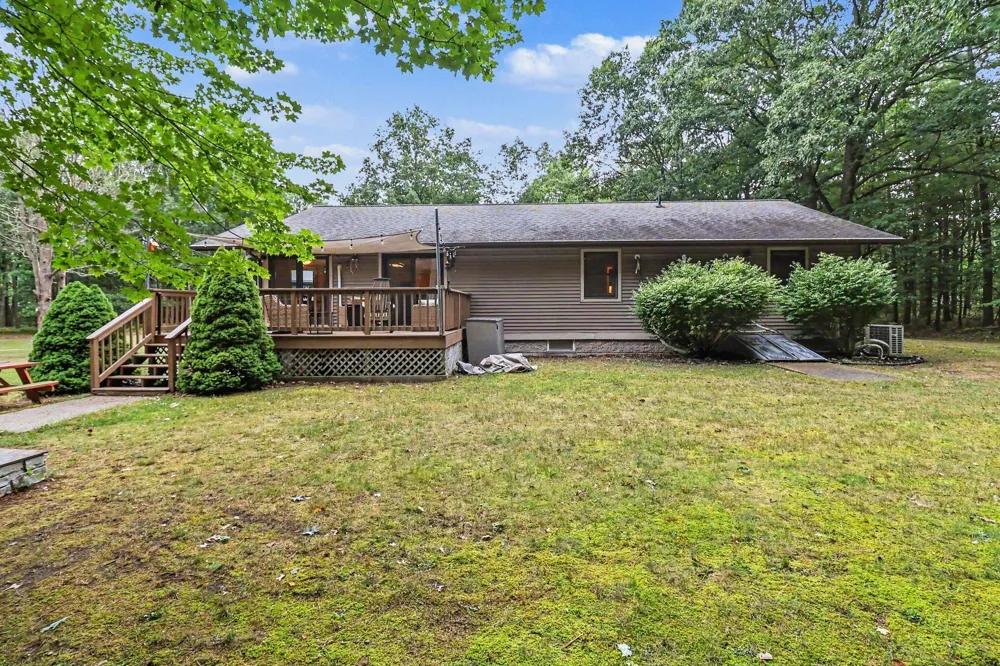 3823 Sherman Road Ludington, MI 49431