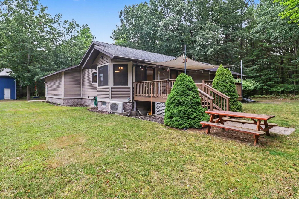3823 Sherman Road Ludington, MI 49431