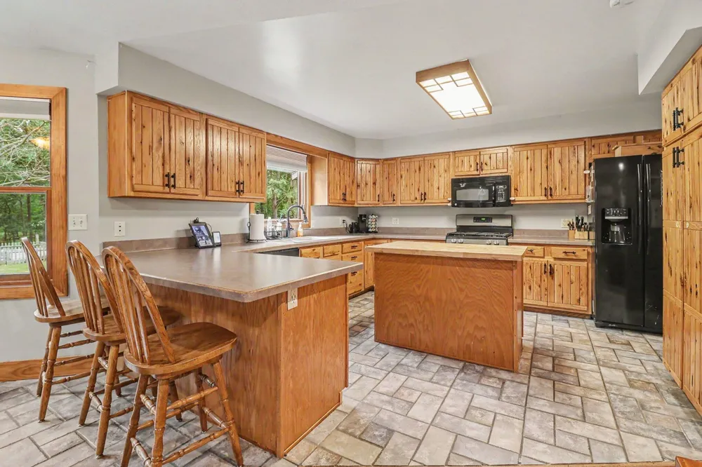 3823 Sherman Road Ludington, MI 49431