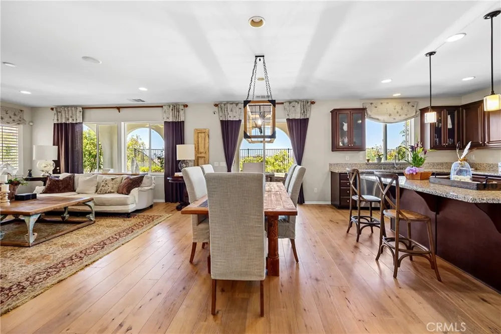 34298 Hourglass Temecula, CA 92592