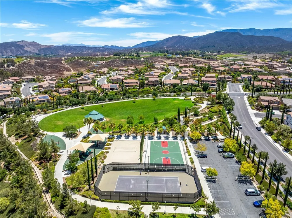 34298 Hourglass Temecula, CA 92592