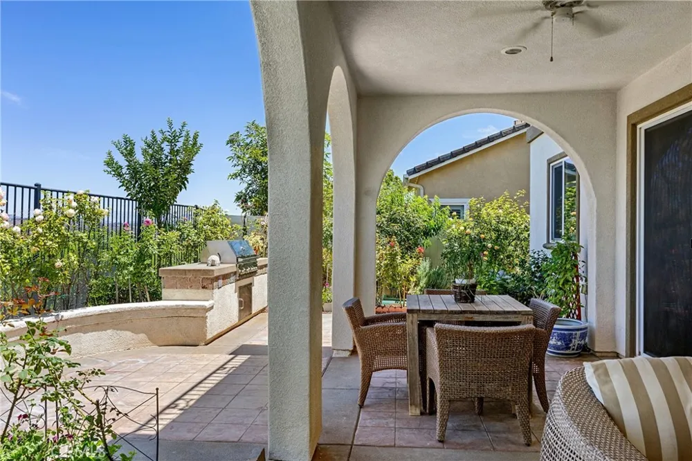 34298 Hourglass Temecula, CA 92592