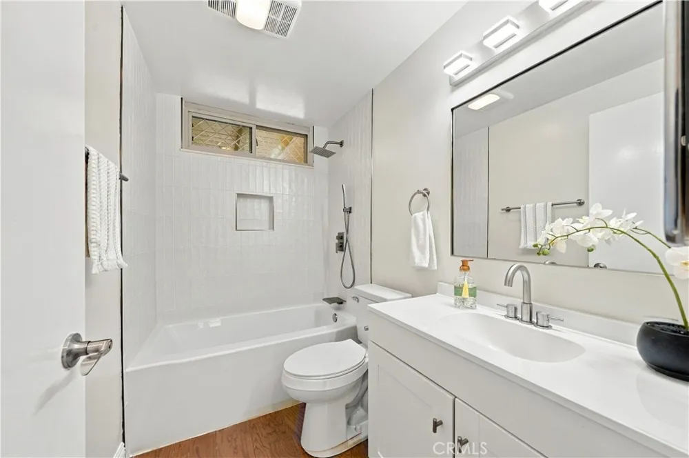 19701 Bluefield Plaza Yorba Linda, CA 92886