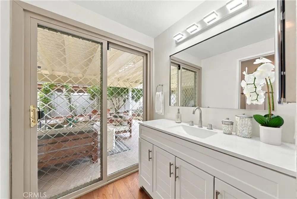 19701 Bluefield Plaza Yorba Linda, CA 92886