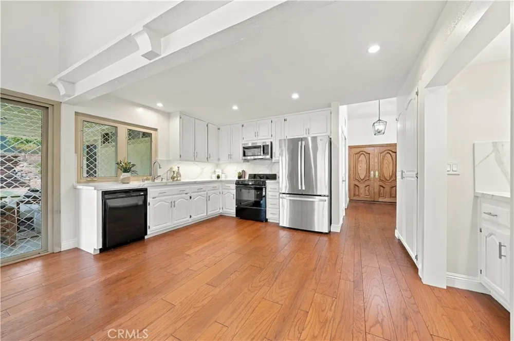 19701 Bluefield Plaza Yorba Linda, CA 92886