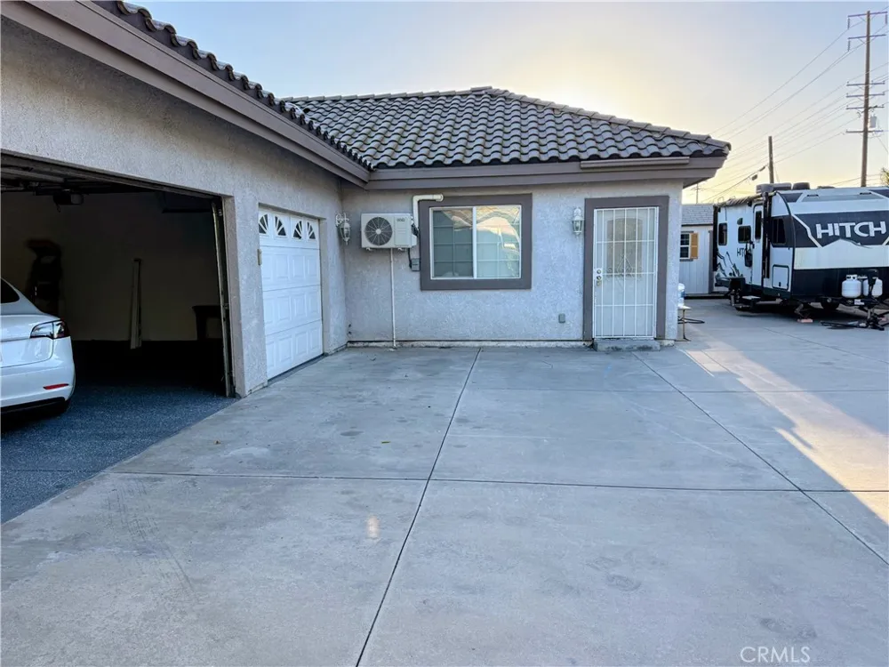 11728 Concord Court Chino, CA 91710