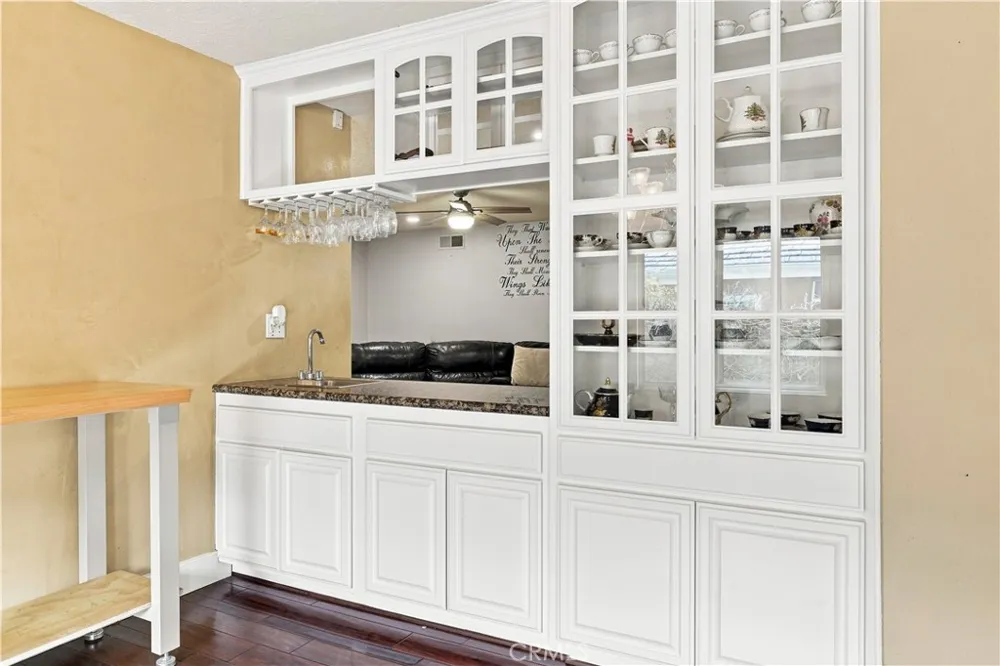 19701 Lemarsh Street Chatsworth, CA 91311