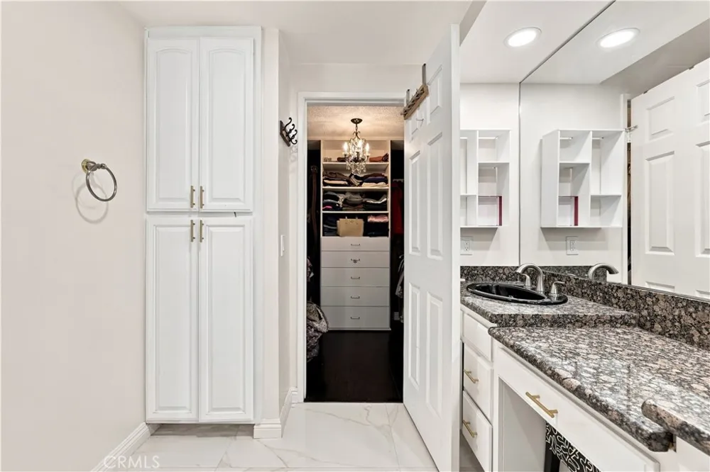 19701 Lemarsh Street Chatsworth, CA 91311