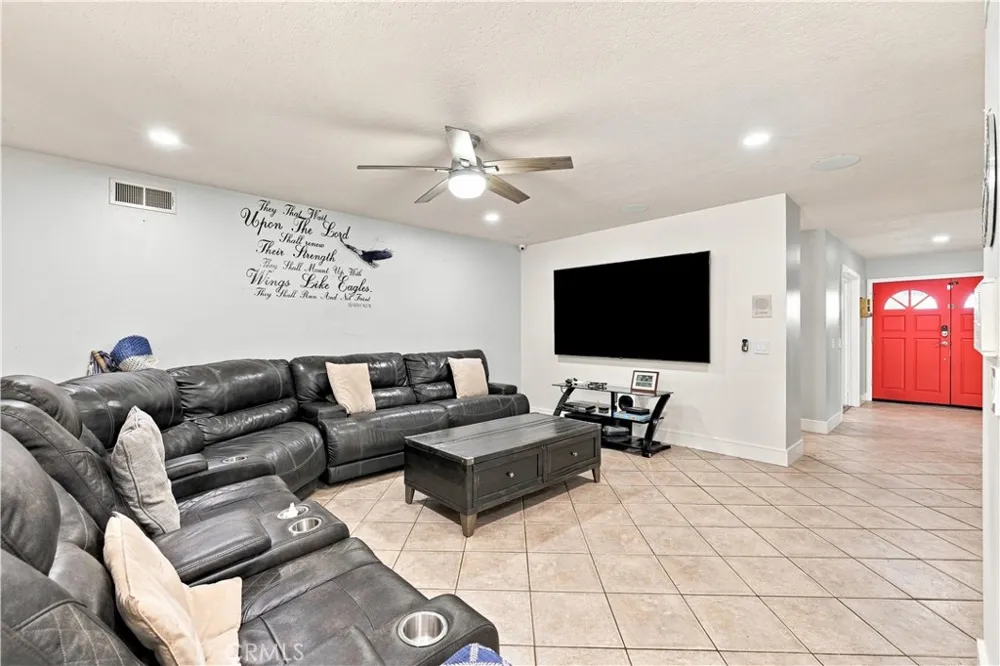 19701 Lemarsh Street Chatsworth, CA 91311