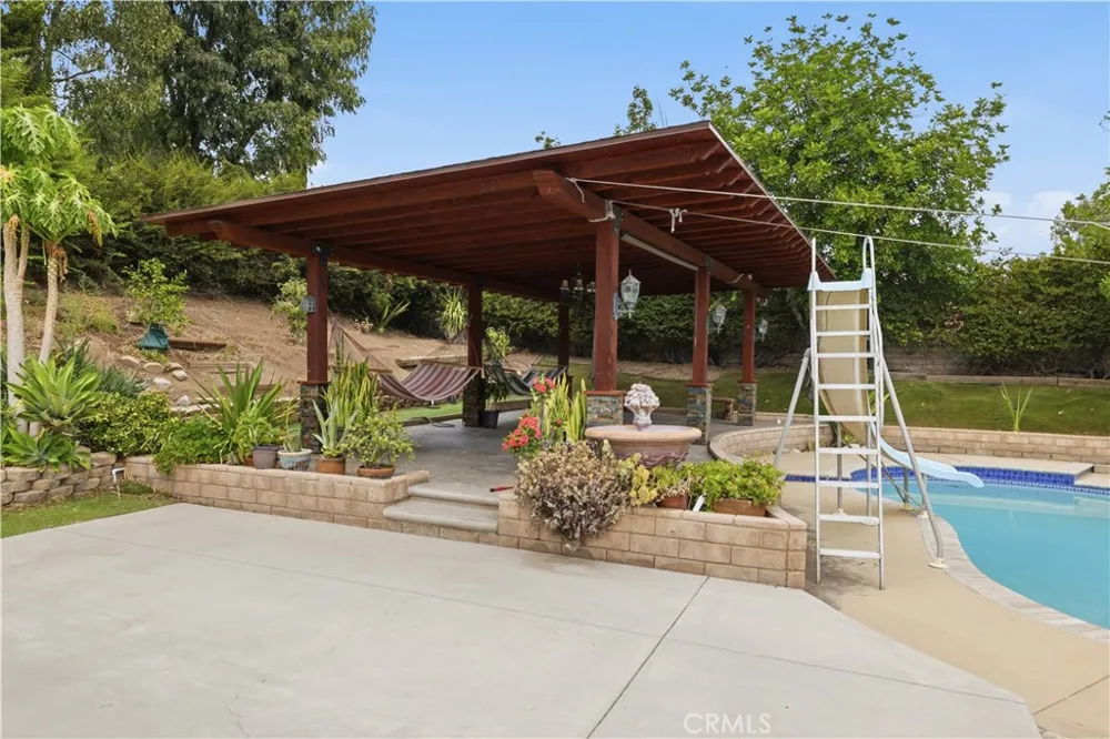 19701 Lemarsh Street Chatsworth, CA 91311