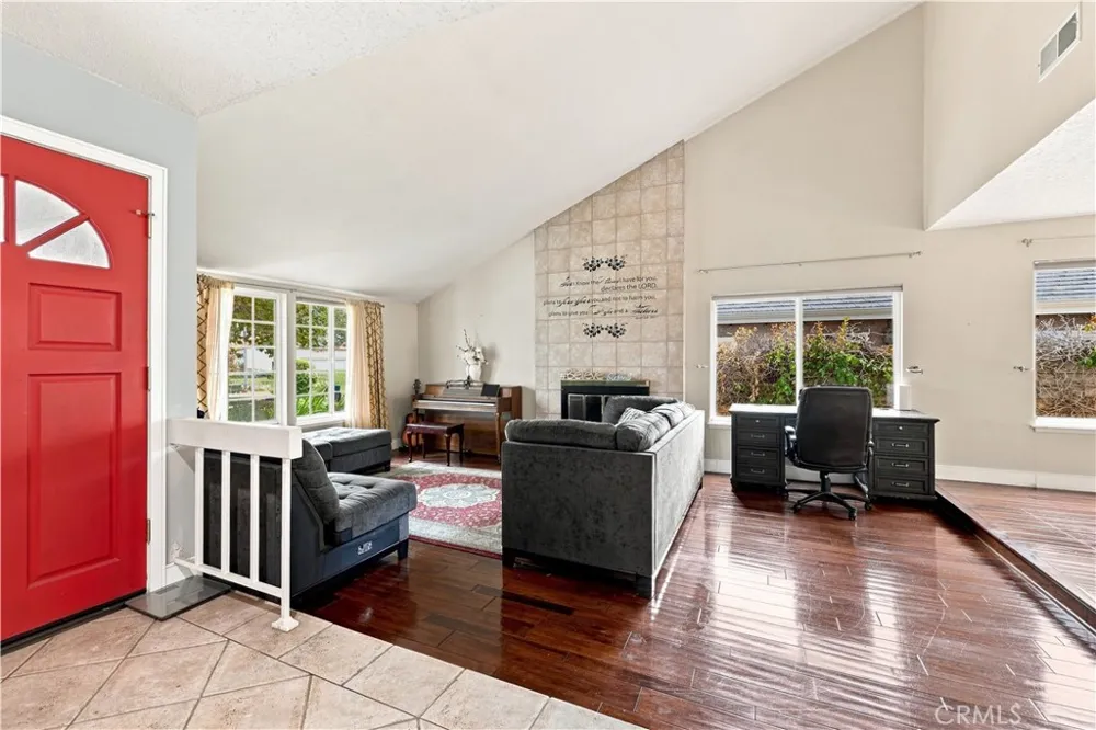 19701 Lemarsh Street Chatsworth, CA 91311