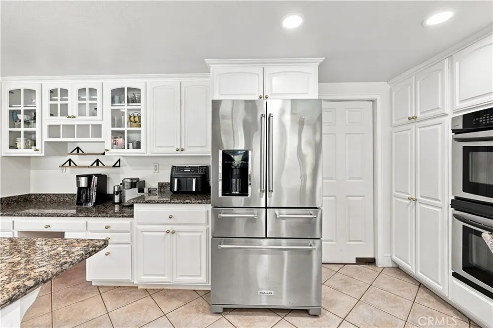 19701 Lemarsh Street Chatsworth, CA 91311