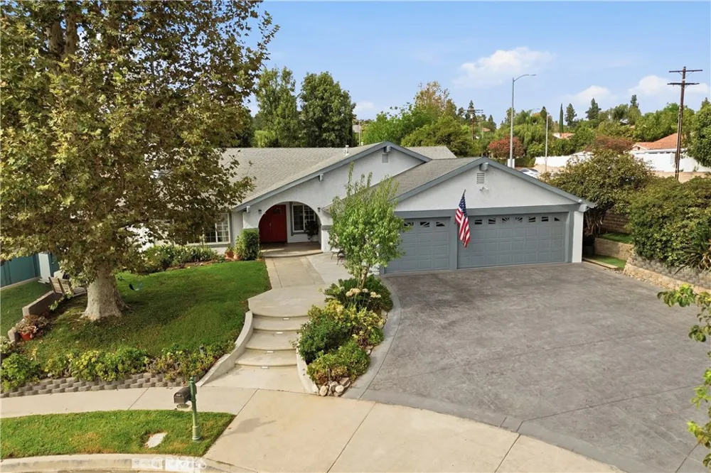 19701 Lemarsh Street Chatsworth, CA 91311
