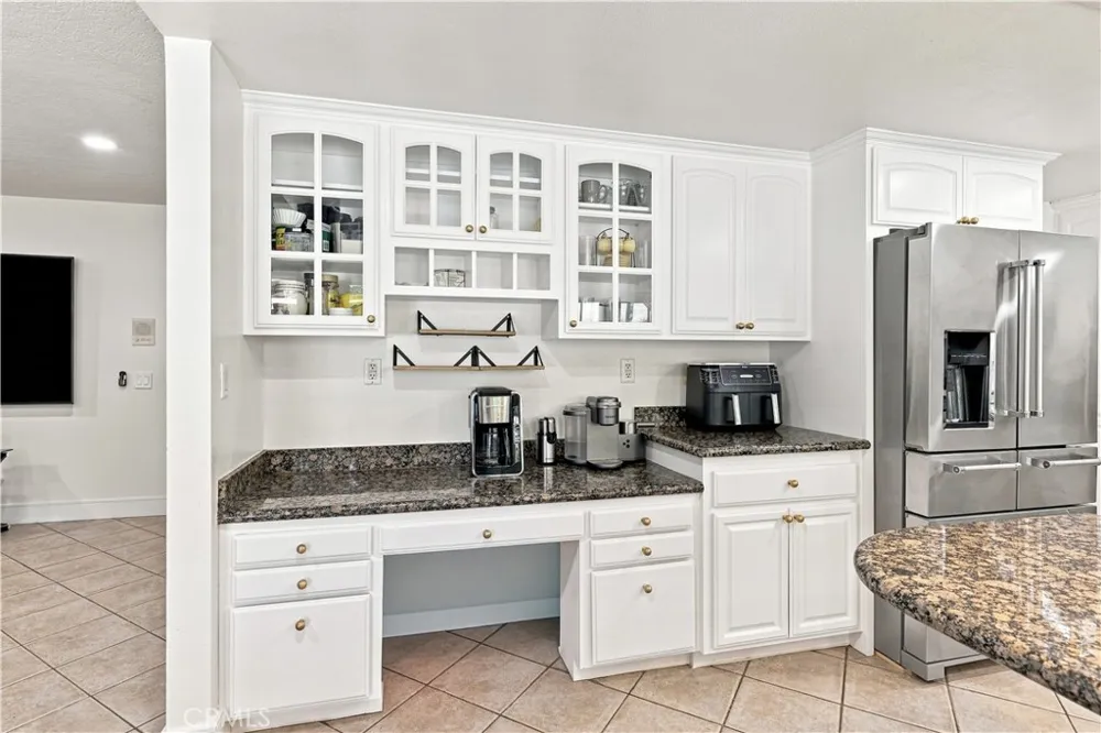 19701 Lemarsh Street Chatsworth, CA 91311