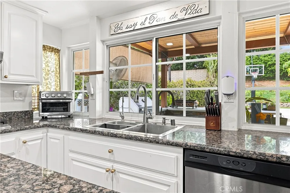 19701 Lemarsh Street Chatsworth, CA 91311