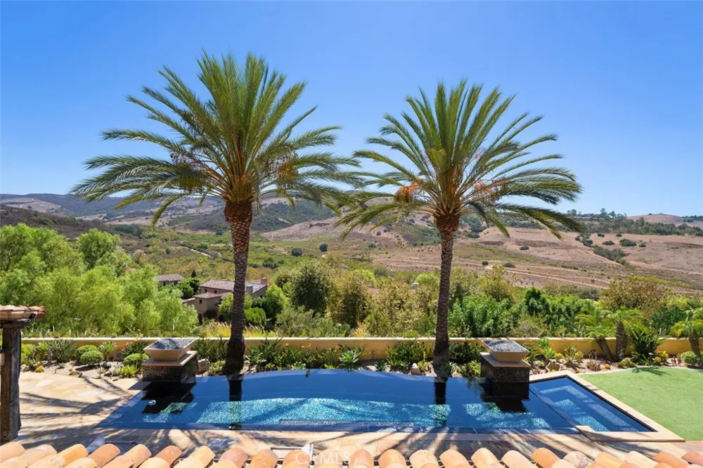 31 Blue Heron Irvine, CA 92603