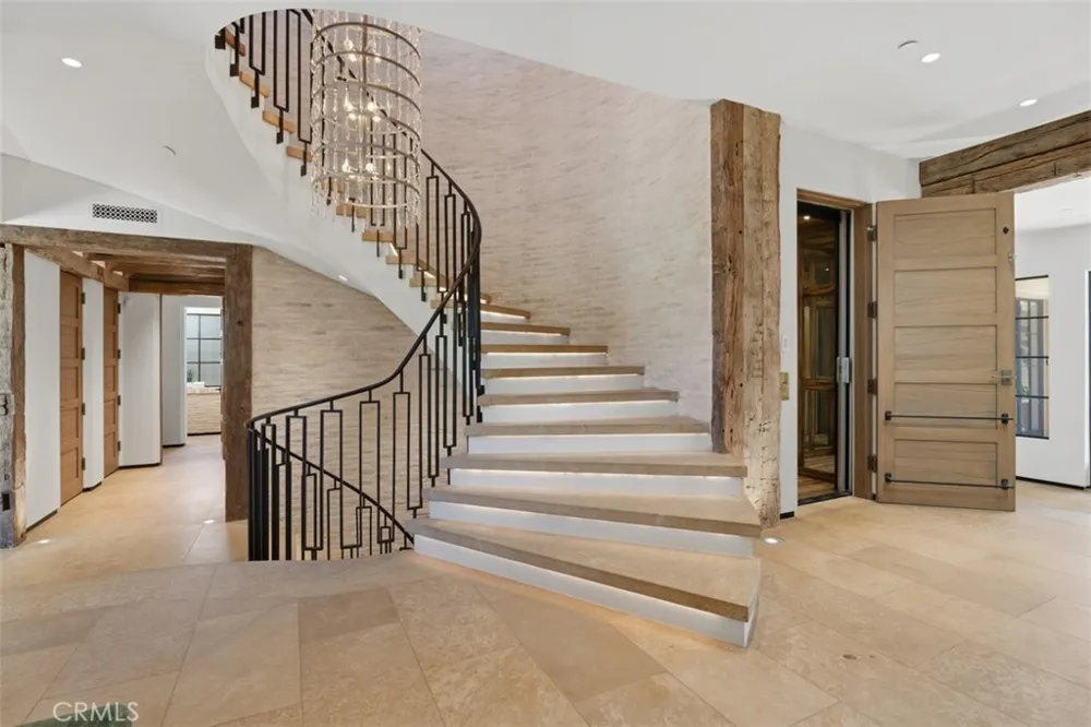 31 Blue Heron Irvine, CA 92603