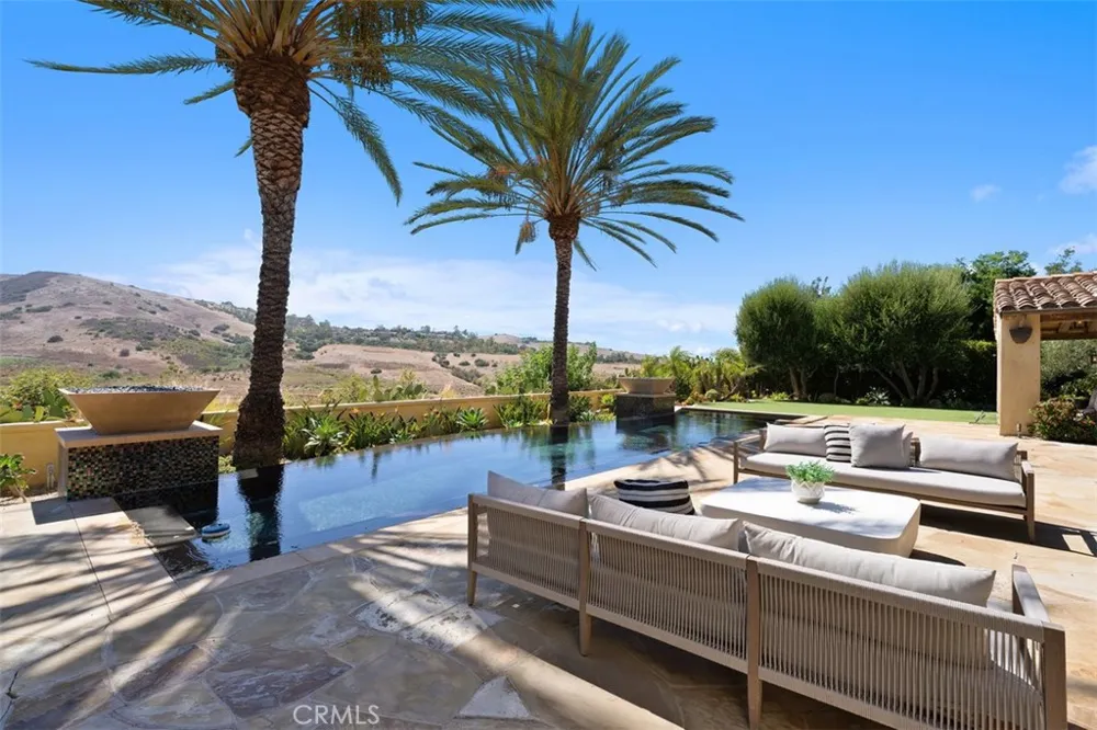 31 Blue Heron Irvine, CA 92603