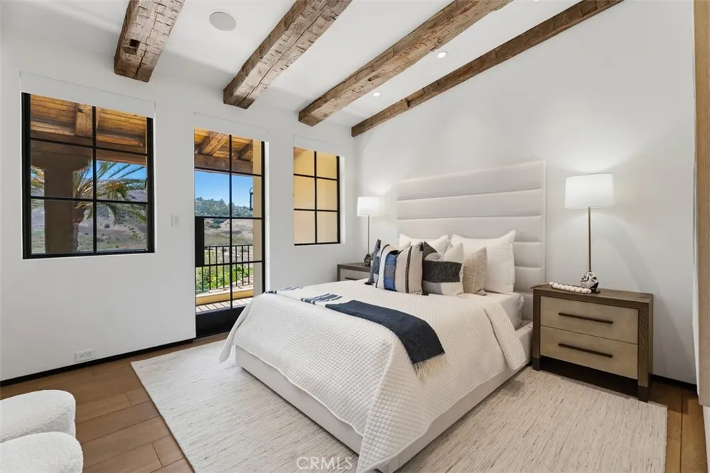 31 Blue Heron Irvine, CA 92603