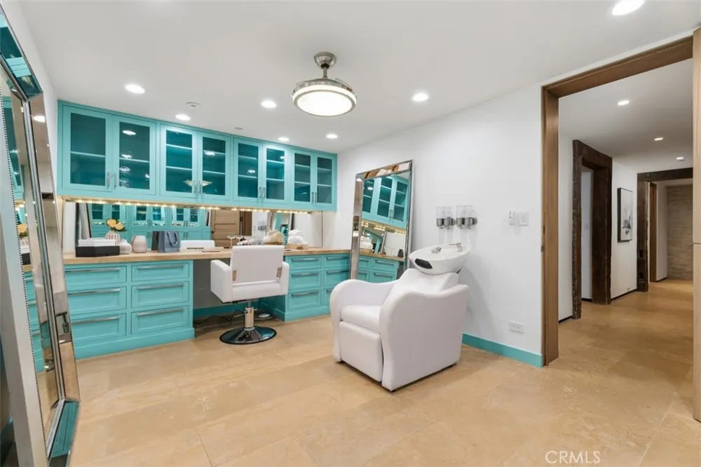 31 Blue Heron Irvine, CA 92603