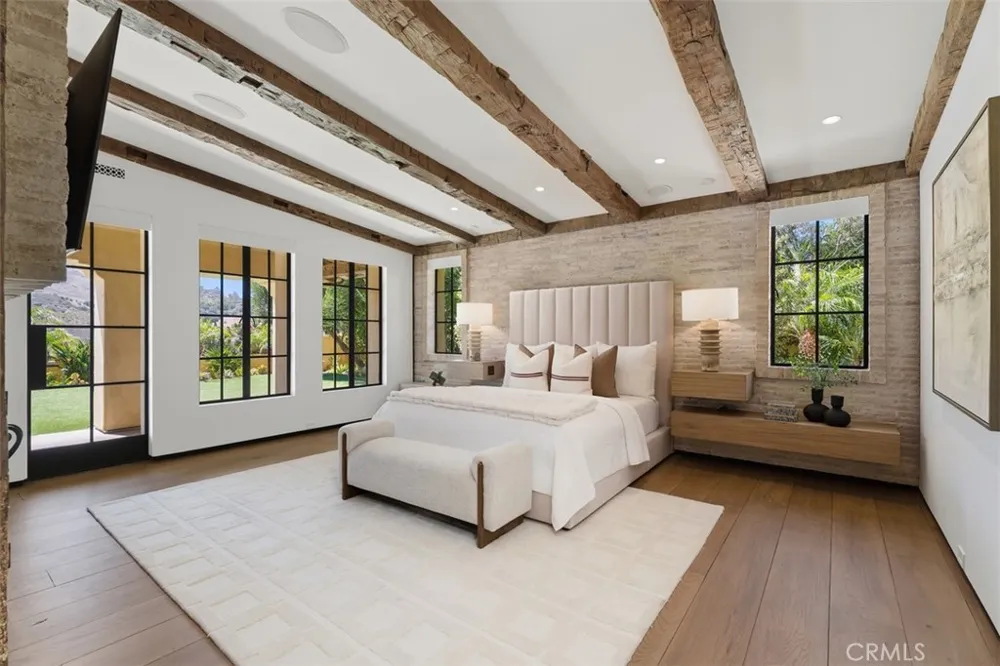 31 Blue Heron Irvine, CA 92603